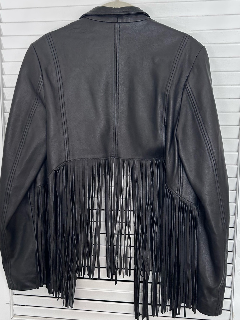 🖤MAKE OFFER🖤 Cusp Neiman Marcus Black Fringe Leather Boho Crop Fest Jacket MED - Picture 8 of 8